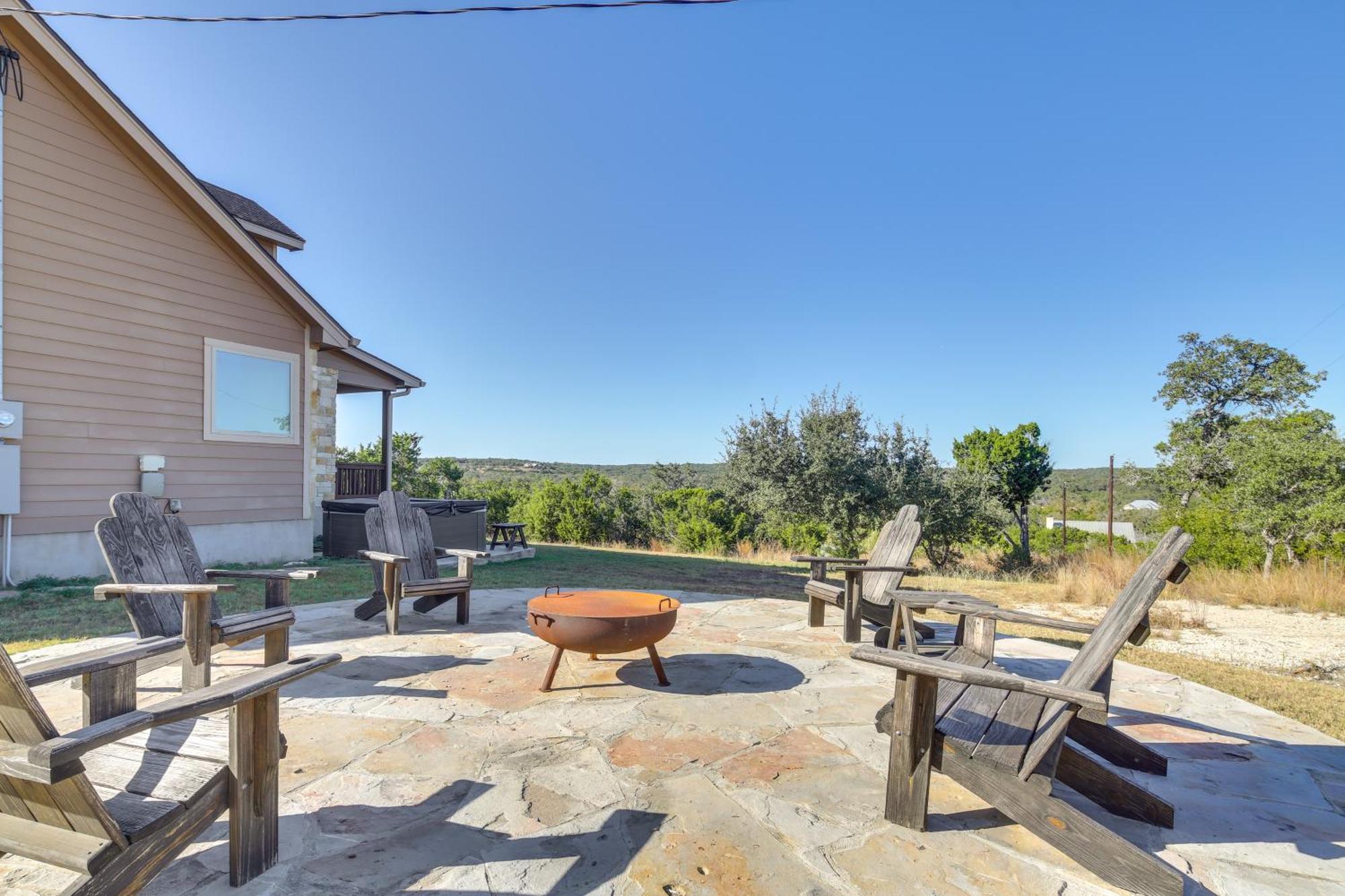 Scenic Views, Hot Tub Texas Hill Country Getaway! Villa Fischer Exterior photo